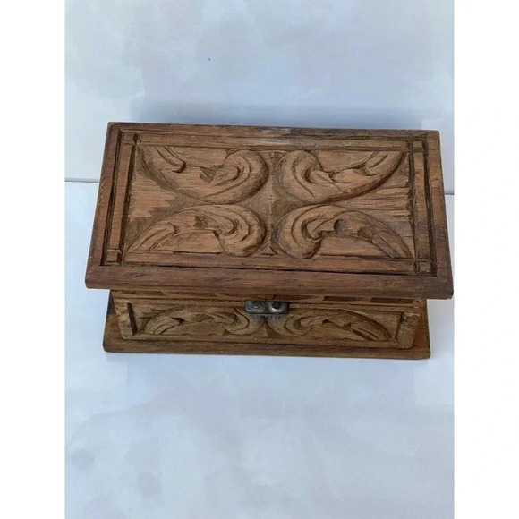 Handmade Carved Jewelry Natural Wooden Box with Lock 10.5"x6" - Picture 2 of 11